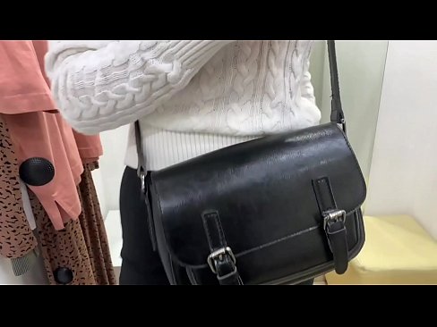❤️ Фитинг бөлмөсүндө жаш канчык FeralBerryди дилдо менен коомдук мастурбациялоо ️ Порно бизде ky.storestarbucks.top ﹏